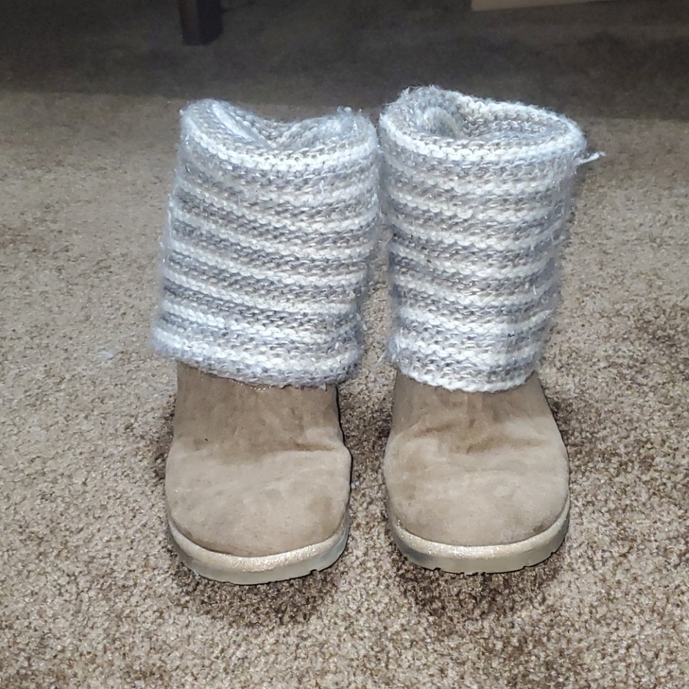 SO girls sock boots
